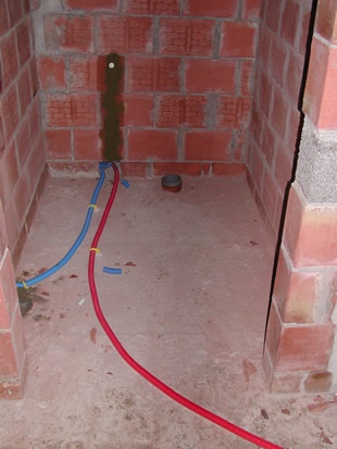  Aansluitingen voor toilet benedenverdieping 