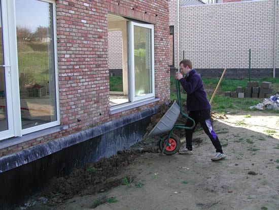  Greppel nog even vlug dichtgooien 