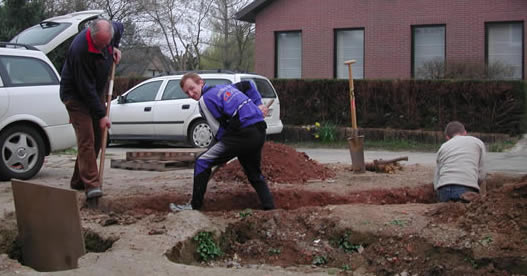 De professionele greppelgravers zijn nog eens in actie gekomen